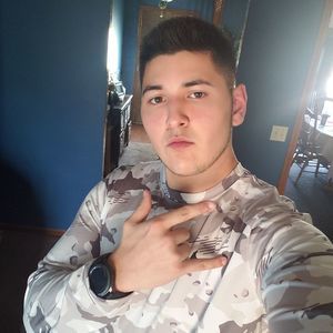 Meet your Posher, Blake